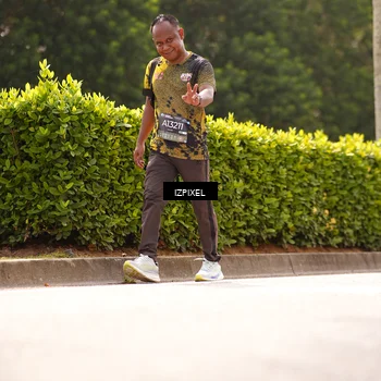 Runner Photo 6621345