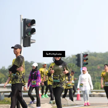 Runner Photo 6621350