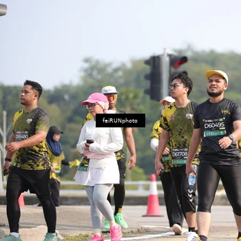 Runner Photo 6621367