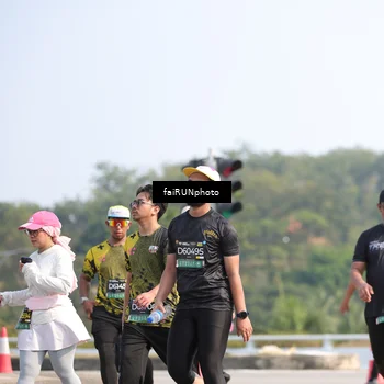 Runner Photo 6621380