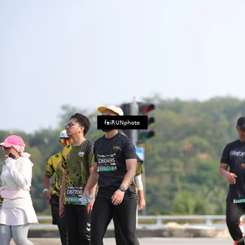 Runner Photo 6621381