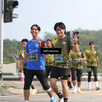 Runner Photo 6621472