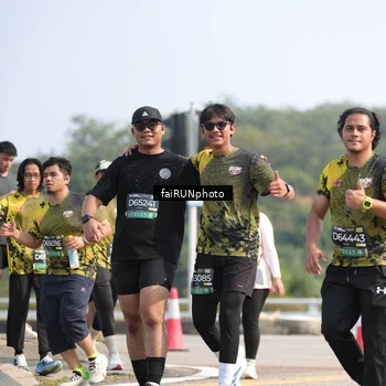 Runner Photo 6621509