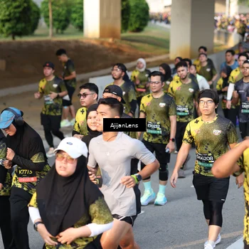 Runner Photo 6621735
