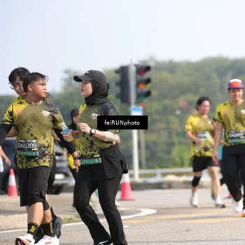 Runner Photo 6621769