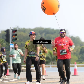 Runner Photo 6621789