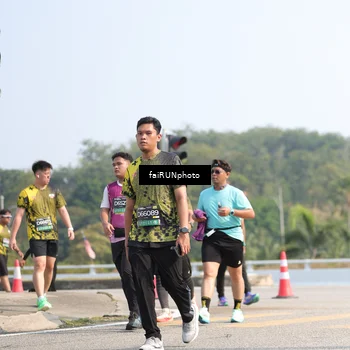 Runner Photo 6621873