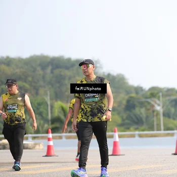 Runner Photo 6621946