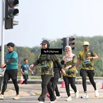 Runner Photo 6622105