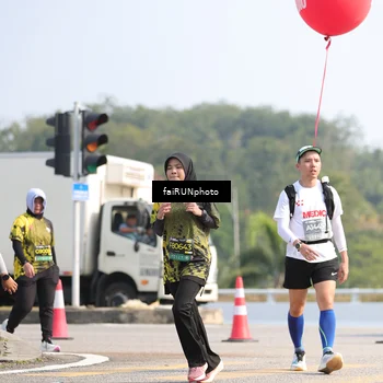 Runner Photo 6622536