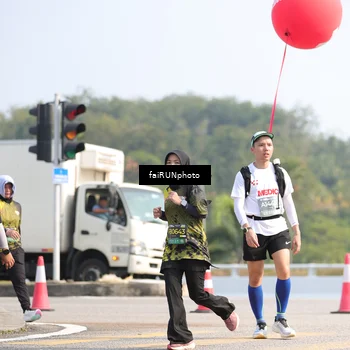 Runner Photo 6622537