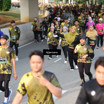 Runner Photo 6622659