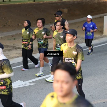 Runner Photo 6622692