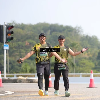 Runner Photo 6622696