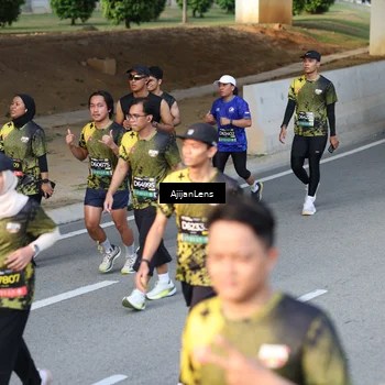Runner Photo 6622718