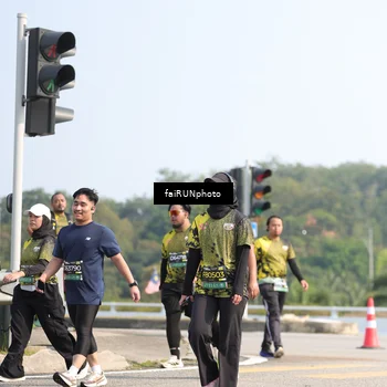 Runner Photo 6622741