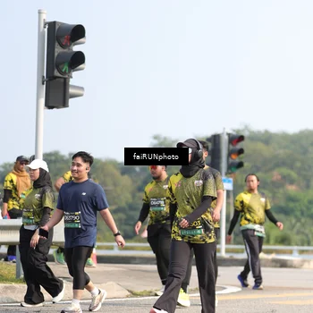 Runner Photo 6622749
