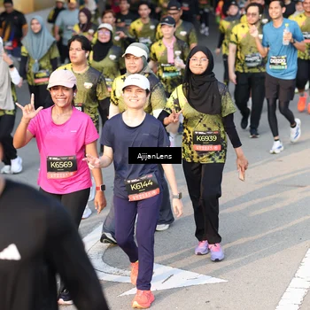 Runner Photo 6622898