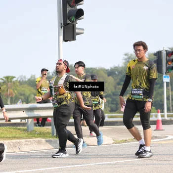 Runner Photo 6622996