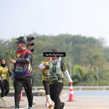 Runner Photo 6623060