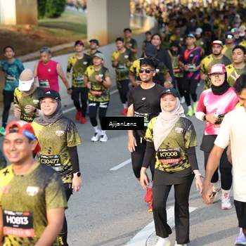 Runner Photo 6623092
