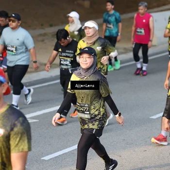 Runner Photo 6623135