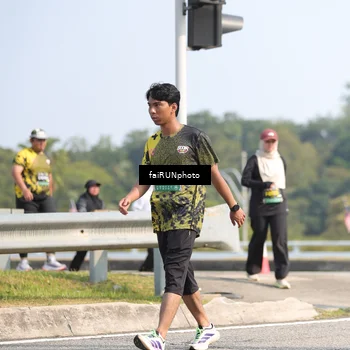 Runner Photo 6623217