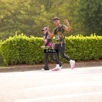 Runner Photo 6623234