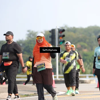 Runner Photo 6623292