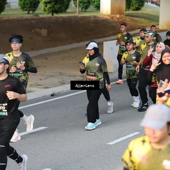Runner Photo 6623378