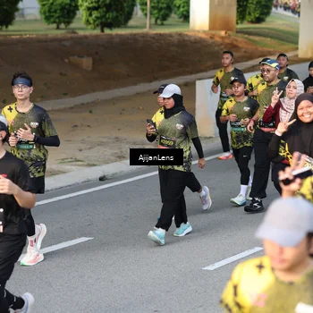 Runner Photo 6623381