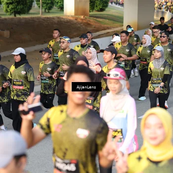 Runner Photo 6623403