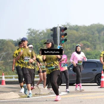 Runner Photo 6623424