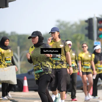 Runner Photo 6623427