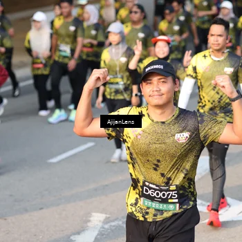 Runner Photo 6623445