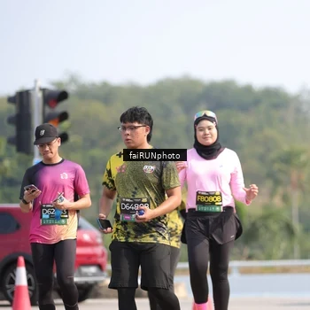 Runner Photo 6623459