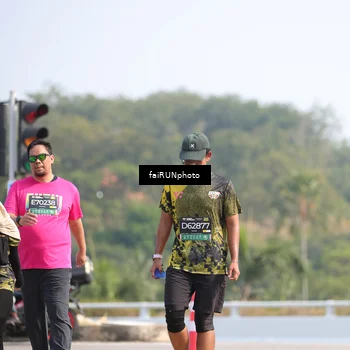 Runner Photo 6623550