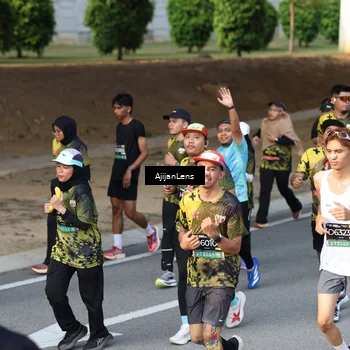 Runner Photo 6623638
