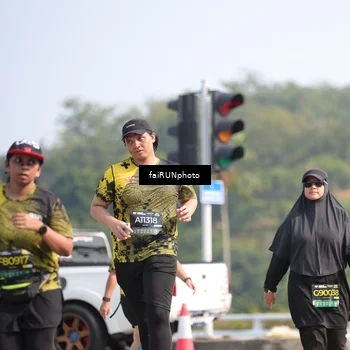 Runner Photo 6623653