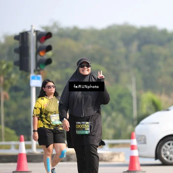 Runner Photo 6623687