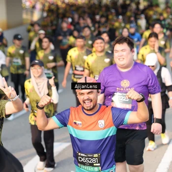Runner Photo 6623723