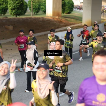 Runner Photo 6623755