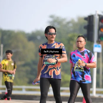 Runner Photo 6623855