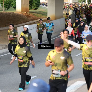 Runner Photo 6623856