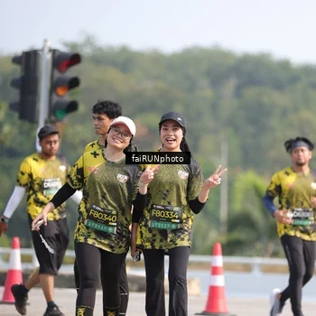 Runner Photo 6623930