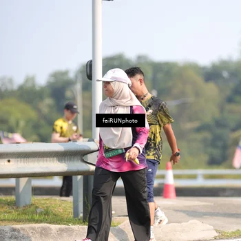 Runner Photo 6623972