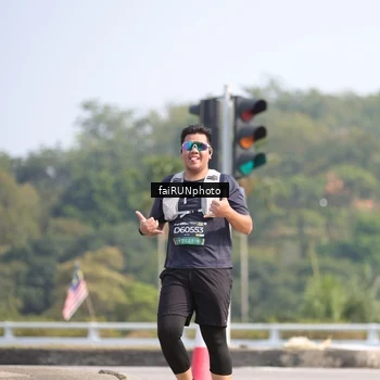 Runner Photo 6623993