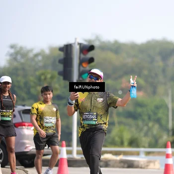 Runner Photo 6624044