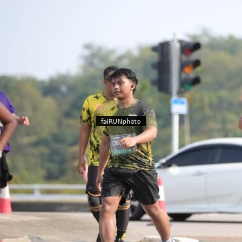 Runner Photo 6624059