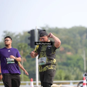Runner Photo 6624071
